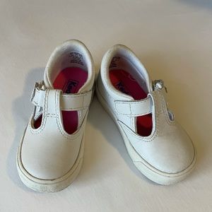 Keds Daphne Velcro t-strap toddler girl shoe